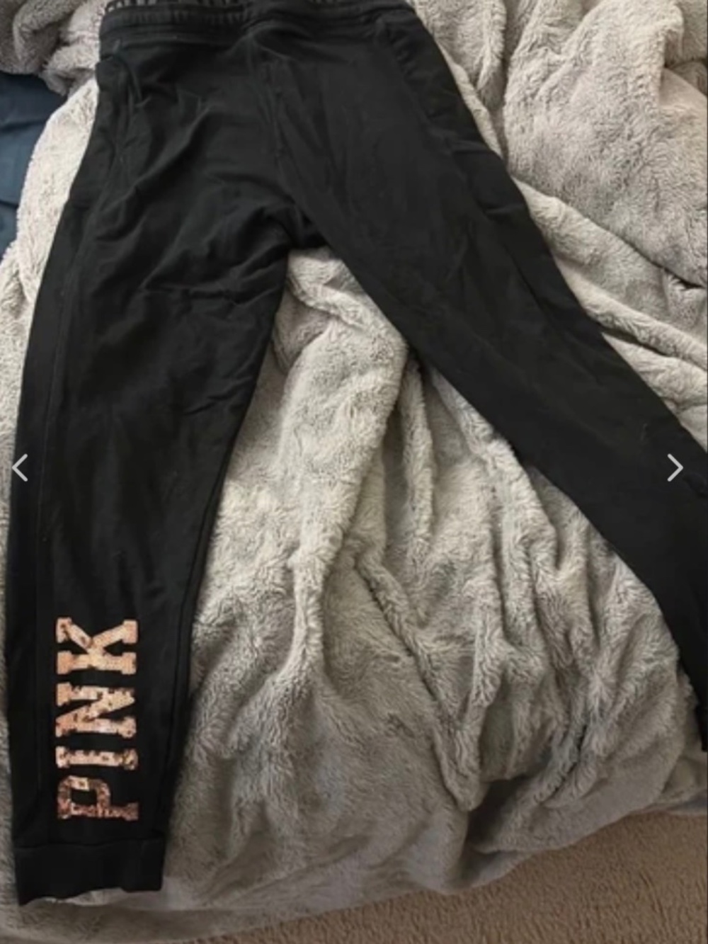 Bling vs pink leggings